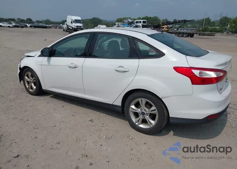 2014 Ford Focus Se z USA, uszkodzony, nr VIN 1FADP3F25EL344443